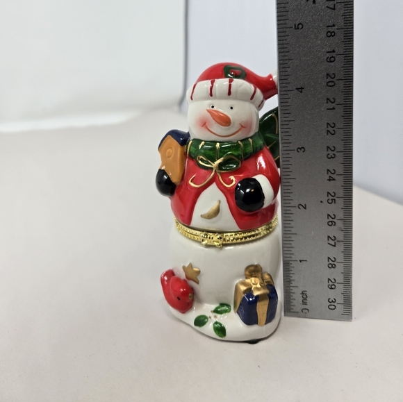 Greenbrier Porcelain Limoge Box Trinket Happy Snowman Ready For Gift Giving - Picture 8 of 9